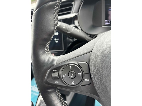 1.2 Turbo Ultimate Hatchback 5dr Petrol Manual Euro 6 (s/s) (100 ps)