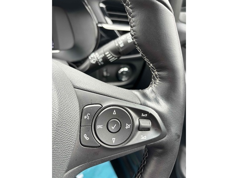 1.2 Turbo Ultimate Hatchback 5dr Petrol Manual Euro 6 (s/s) (100 ps)