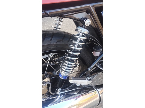 650 Roadster/Retro Petrol Manual Euro 5 (47 ps)