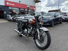 Royal Enfield Classic 350  