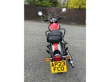 Royal Enfield Classic 350  