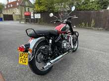 Royal Enfield Classic 350  