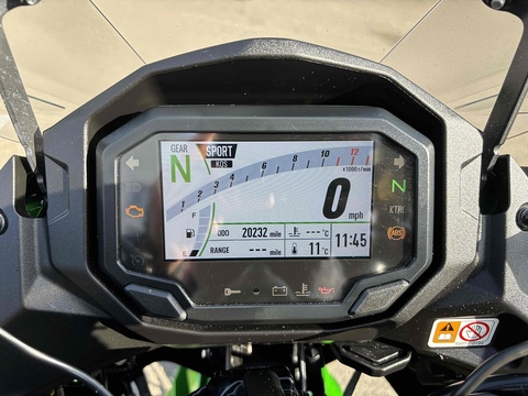 1000 Sports Tourer Petrol Manual Euro 5 (142 ps)