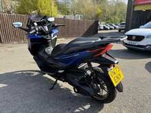 Honda Forza 350  