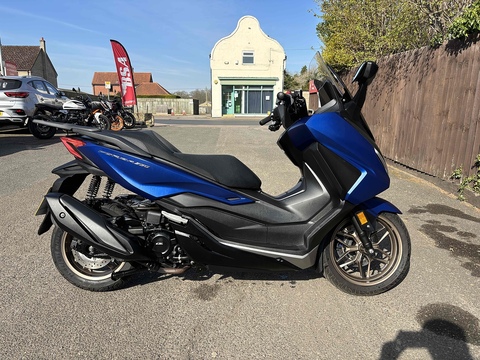 350 Scooter Petrol CVT V-Belt Euro 5 (30 ps)