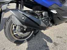 Honda Forza 350  