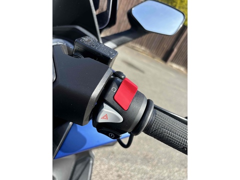 350 Scooter Petrol CVT V-Belt Euro 5 (30 ps)