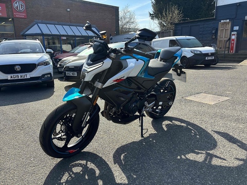 450 Naked Petrol Manual Euro 5 (47 ps)