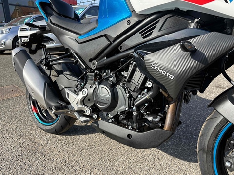 450 Naked Petrol Manual Euro 5 (47 ps)