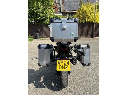 702 Adventure Petrol Manual Euro 5 (76 ps)