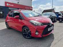 Toyota Yaris Dual VVT-i Sport 