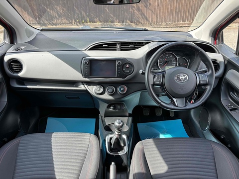 Dual VVT-i Sport Hatchback 1.3 Manual Petrol