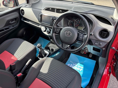 Dual VVT-i Sport Hatchback 1.3 Manual Petrol