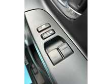 Toyota Yaris Dual VVT-i Sport 