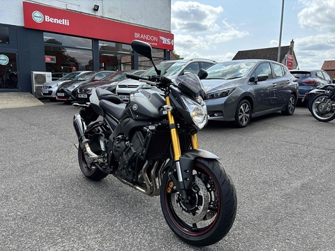 Naked 800 MANUAL Petrol