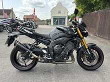 Yamaha FZ8  