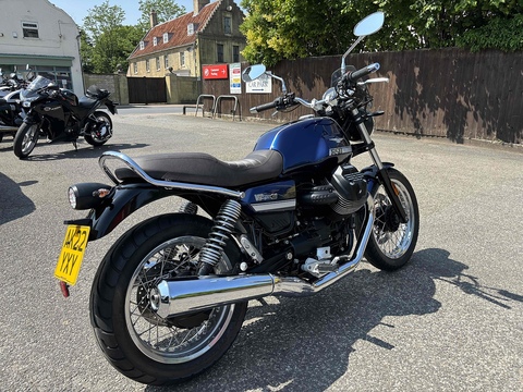 850 Special 850 Roadster/Retro Manual Petrol