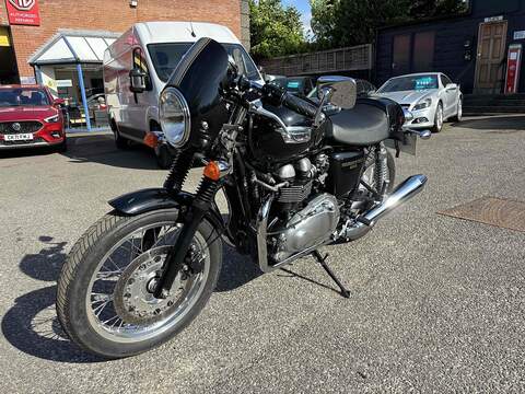 865 Roadster/Retro Petrol Manual (69 ps)