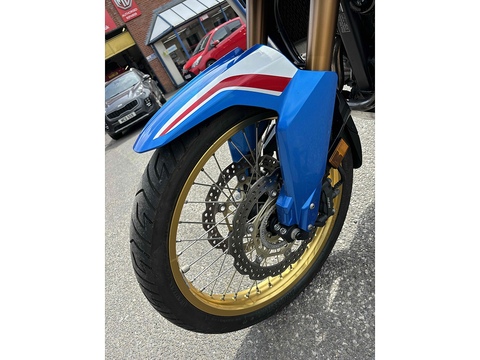 1000 Adventure Petrol Automatic Euro 4 (95 ps)