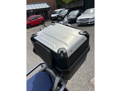 1000 Adventure Petrol Automatic Euro 4 (95 ps)