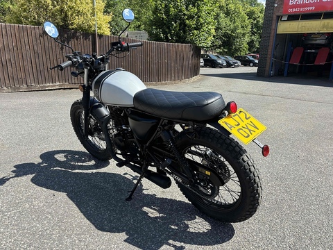 250 Roadster/Retro Petrol Manual O-Ring Euro 4 (17 ps)