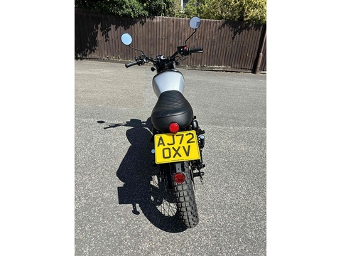 250 Roadster/Retro Petrol Manual O-Ring Euro 4 (17 ps)