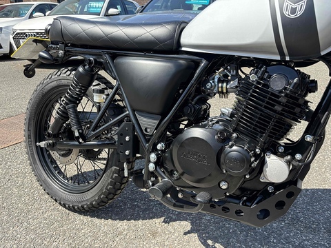 250 Roadster/Retro Petrol Manual O-Ring Euro 4 (17 ps)