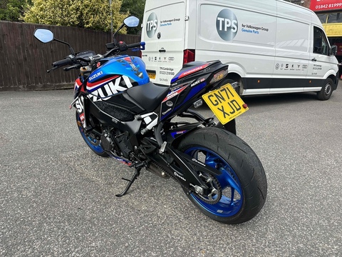 1000 Naked Petrol Manual Euro 5 (152 ps)