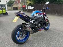 Suzuki GSX-S1000  