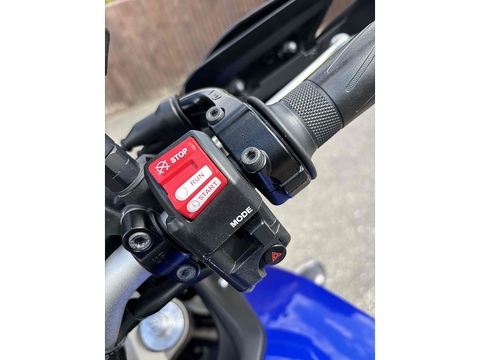 900 ABS Adventure Petrol Manual Euro 4 (115 ps)