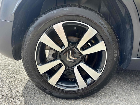 1.2 PureTech Feel SUV 5dr Petrol Manual Euro 6 (82 ps)