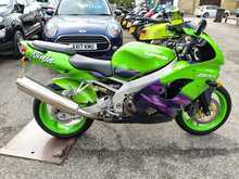 Kawasaki ZX-9R  