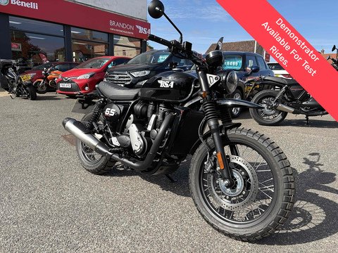 652 Roadster/Retro Petrol Manual Euro 5 (45 ps)