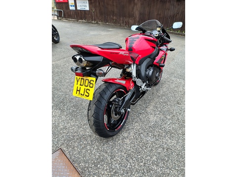 cbr1000rr  998  petrol