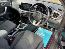 Kia Ceed CRDi MHEV 2