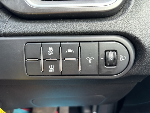 1.6 CRDi MHEV 2 Sportswagon 5dr Diesel Hybrid Manual Euro 6 (s/s) (134 bhp)