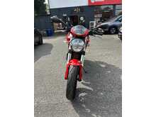Ducati Monster 696 Plus 