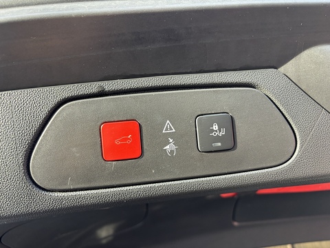 1.2 Turbo Tech Line Nav SUV 5dr Petrol Manual Euro 6 (s/s) (130 ps)