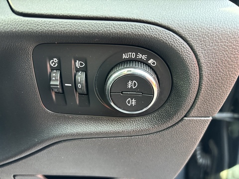 1.2 Turbo Tech Line Nav SUV 5dr Petrol Manual Euro 6 (s/s) (130 ps)
