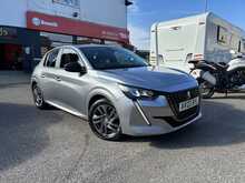 Peugeot 208 PureTech Active Premium 