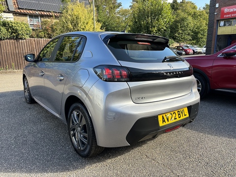 1.2 PureTech Active Premium Hatchback 5dr Petrol Manual Euro 6 (s/s) (100 ps)