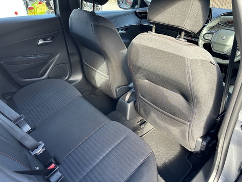 1.2 PureTech Active Premium Hatchback 5dr Petrol Manual Euro 6 (s/s) (100 ps)