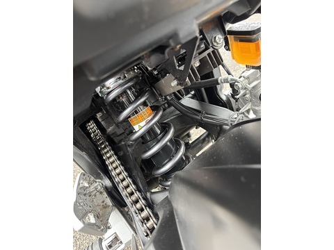 750 Naked Petrol Manual (106 ps)