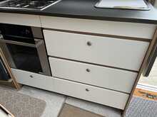 Bailey Autograph 794i BlueHDi 335 