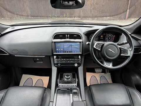 2.0 D180 Chequered Flag SUV 5dr Diesel Auto AWD Euro 6 (s/s) (180 ps)