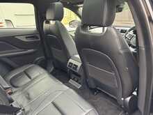 Jaguar F-PACE D180 Chequered Flag