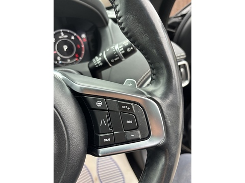 2.0 D180 Chequered Flag SUV 5dr Diesel Auto AWD Euro 6 (s/s) (180 ps)