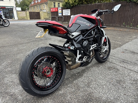 800 Dragster RR Naked Petrol Manual (140 ps)
