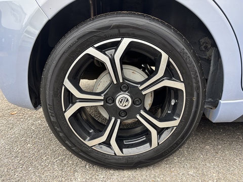 1.5 VTi-TECH Exclusive Nav Hatchback 5dr Petrol Manual Euro 6 (s/s) (106 ps)