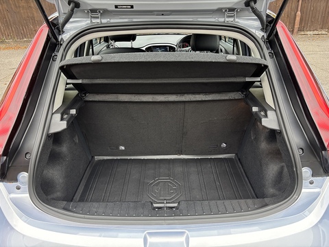 1.5 VTi-TECH Exclusive Nav Hatchback 5dr Petrol Manual Euro 6 (s/s) (106 ps)